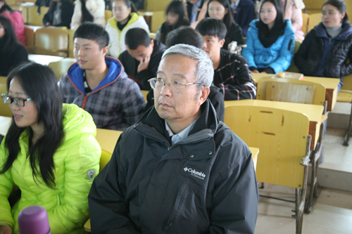 http://www.nvu.edu.cn/NCSchoolManage/JS/upload/day_151217/201512171108266673.jpg